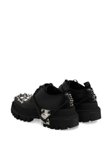 Δερμάτινος σκαρπίνια derby Dolce & Gabbana με καρφιά μαύρο