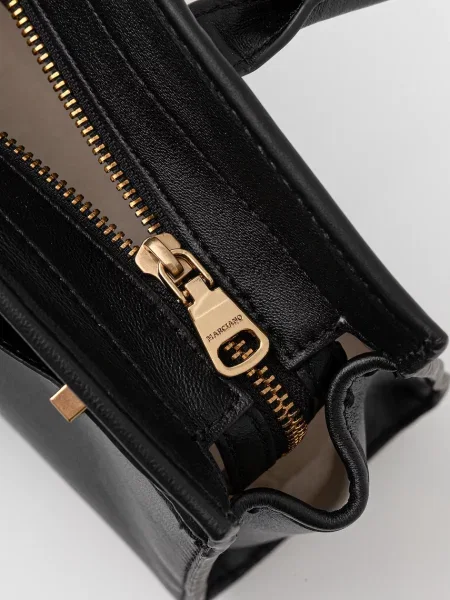 Кожаная сумка Marciano Guess черная