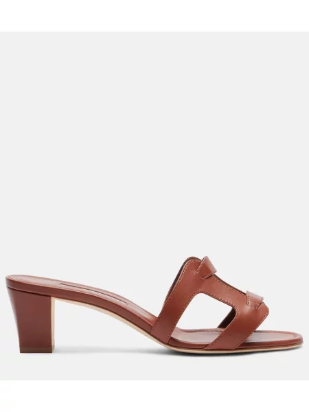 Papuci tip mules Manolo Blahnik din piele maro
