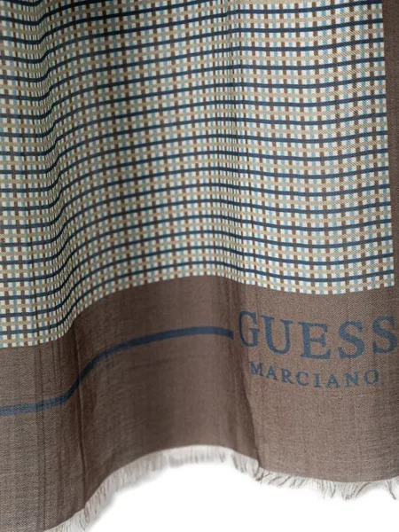 Καρό κασκόλ Guess με κρόσσια καφέ