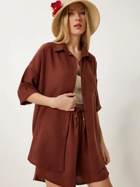 Happiness İstanbul Costum cu pantaloni maro