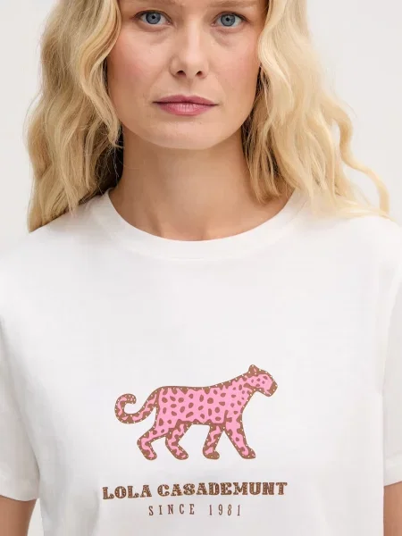 Lola Casademunt футболка