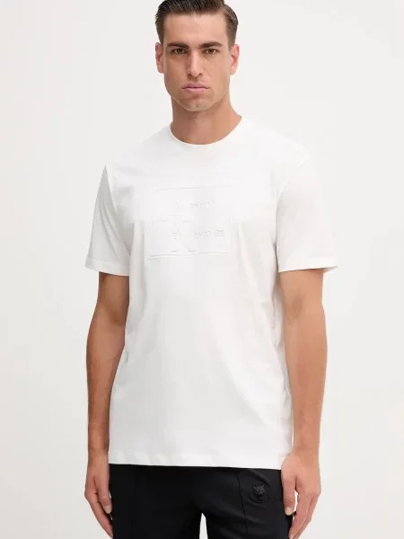 Тениска Armani Exchange с изчистен дизайн бяло
