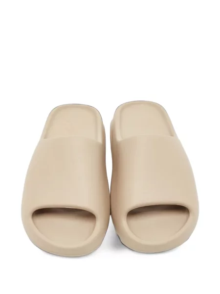 Sandały Adidas Yeezy