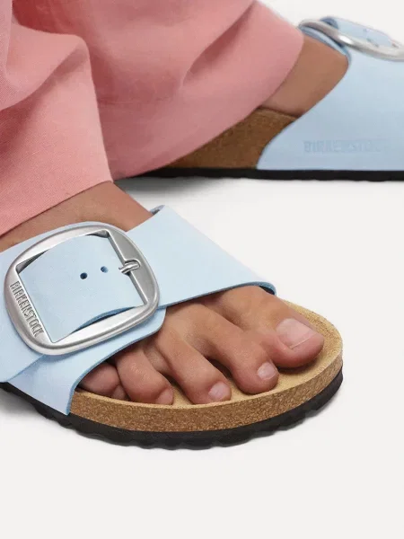 Кожаные шлепанцы Birkenstock с пряжкой