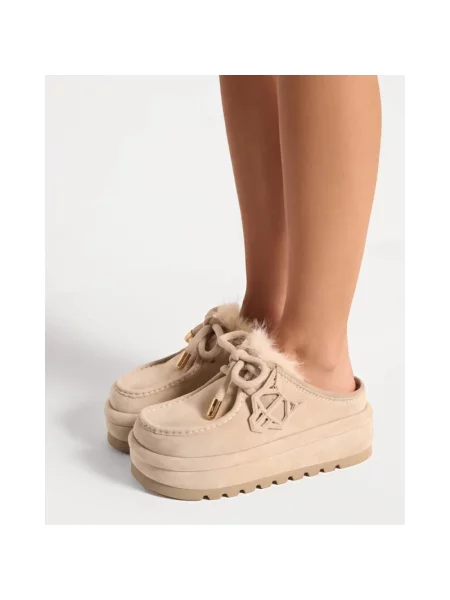 Naked Wolfe kapcie zamszowe Blizzard Blizzard Suede Faux Fur Ice beżowy