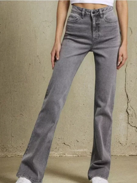 Розкльошені джинси сірий