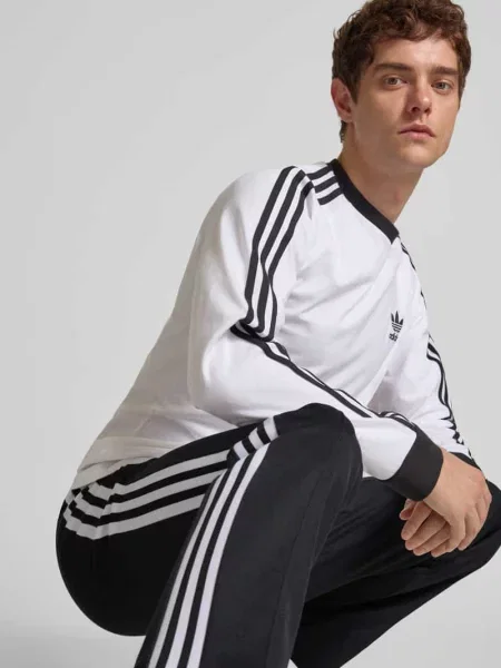 Spodnie sportowe Adidas Originals do biegania klasyczny z autografem czarny