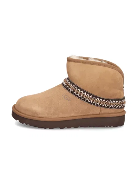 Boty UGG CLASSIC MINI CRESCENT hnědé