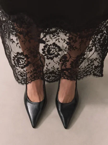 Next Pumps Forever Comfort®' negru