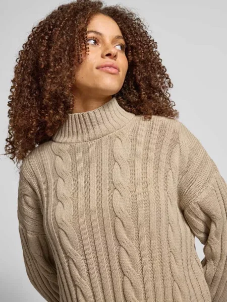 Sweter z dzianiny ze stójką z dodatkiem wełny model ‘HAYDA’ Noisy May