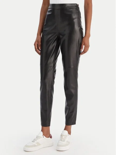 BOSS Pantaloni din imitație de piele C_Taskin negru