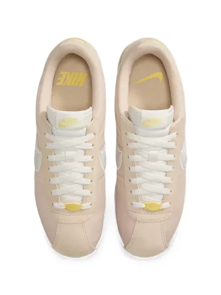 Vestă Nike cu imagine alergare maro