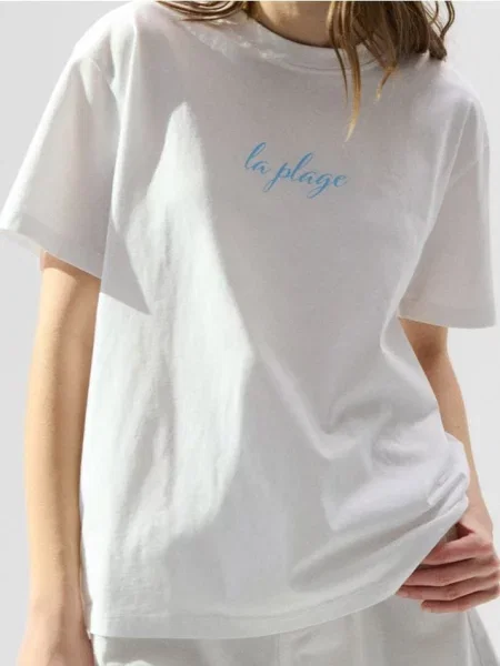 Футболка з принтом на спині білий