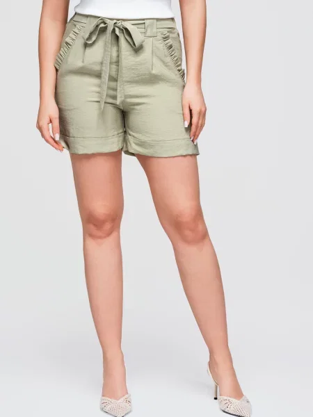 Decupat pantaloni scurți Ombre cu talie înaltă verde
