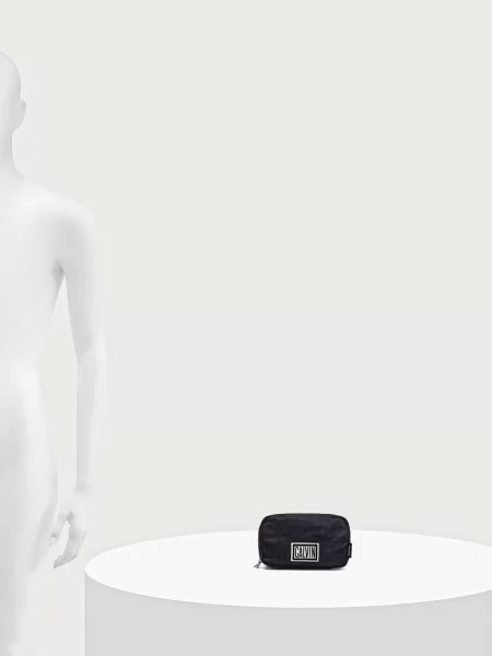 Calvin Klein Smink táska fekete