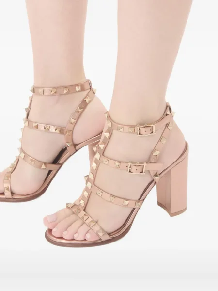 Sandale Valentino Garavani roz