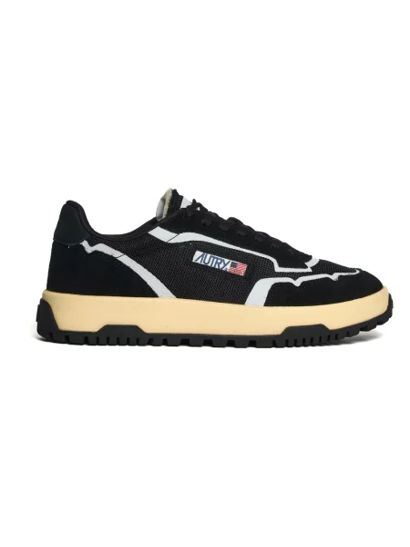 Sneakersy Autry zamszowe z siateczki czarne