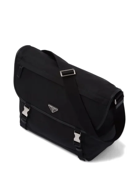 Geantă Prada cu cataramă negru