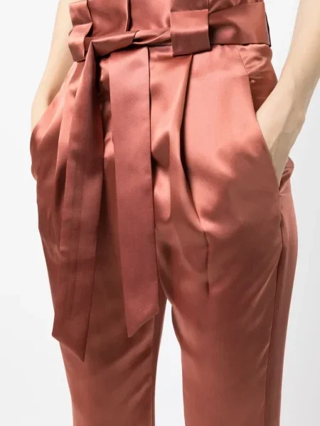 Svilene plisirane hlače Michelle Mason smeđa
