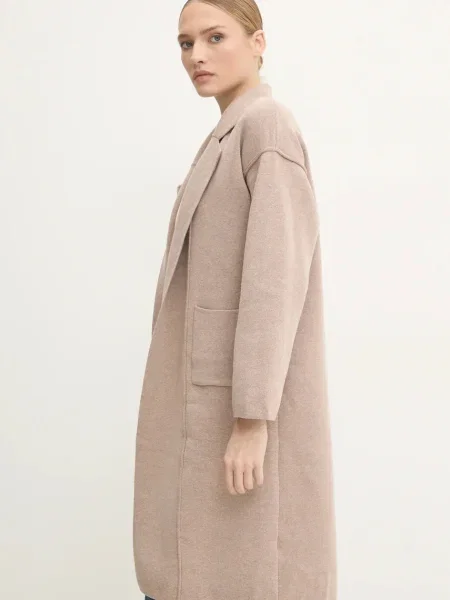 Жилетка Answear Lab от лека материя кафяво