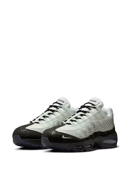 Sneakerși Nike Air Max cu funde maro