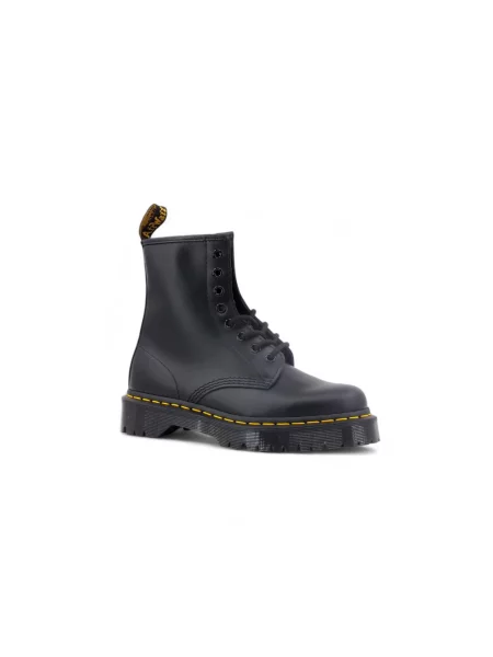 Botki Dr. Martens skórzane na platformie retro czarne