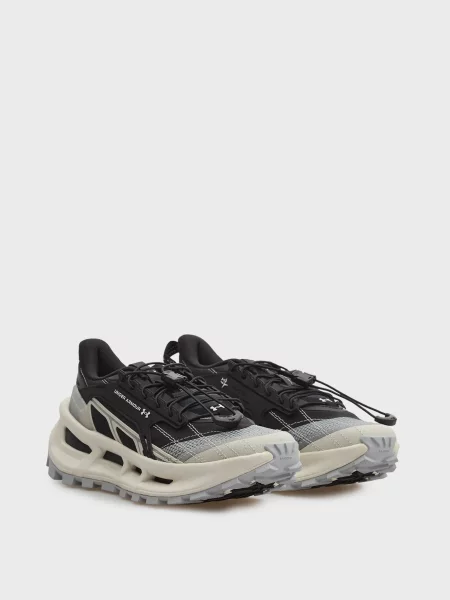 Кросівки для бігу по пересіченій місцевості Under Armour чорні