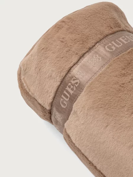 Сумка Guess