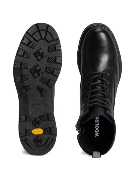 Botine Woolrich cu șireturi din dantelă