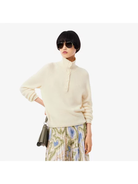 Lacoste Sweter Z Wełny Zgrzebnej Z Wysokim Kołnierzem Ecru biały