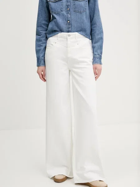 Дънки Desigual NUEVA JERSEY бяло