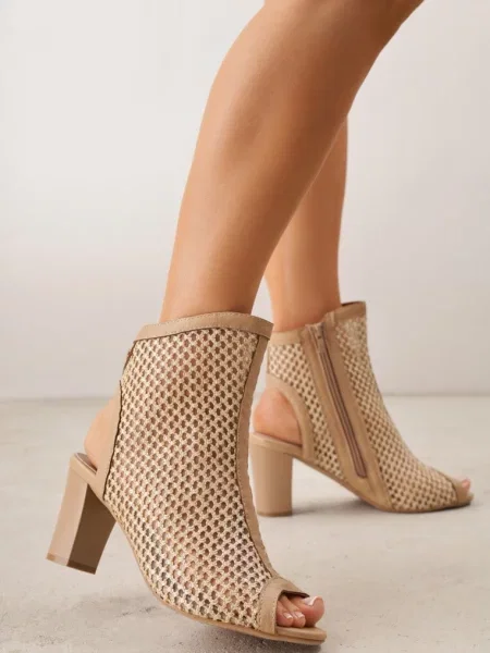 Botine Alenika bej