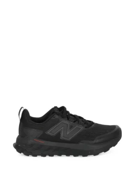 Sneakerși New Balance FuelCell cu autograf violet