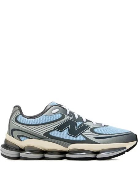 Sneakerși New Balance din piele de căprioară negru