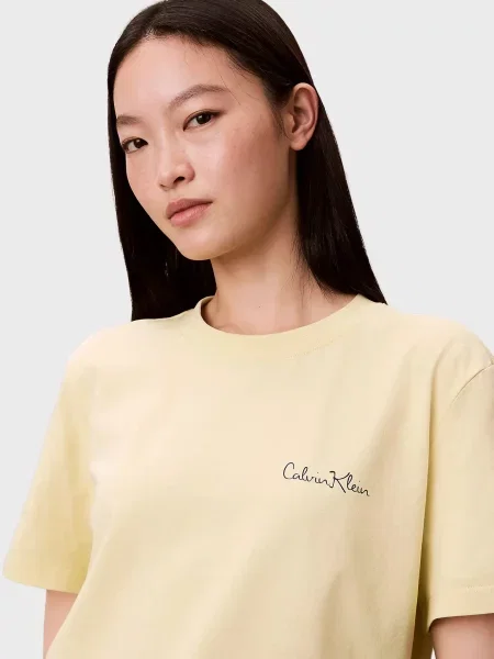 Классическая графический футболка Calvin Klein Jeans желтая