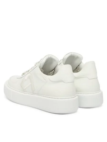 Superge Aigner bela