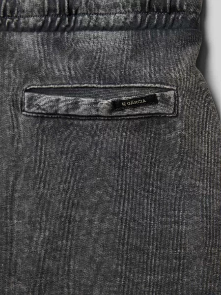 Szorty z dzianiny dresowej o kroju regular fit z imitacji denimu Garcia