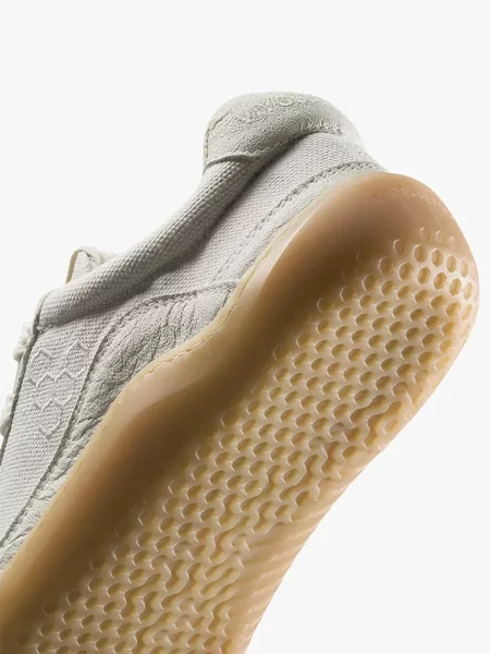 Кроссовки Vivobarefoot из канваса