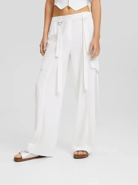 Bershka Kapsáče OCTOPUS' biela