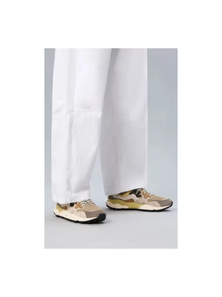 Pantofi Flower Mountain cu model floral bej
