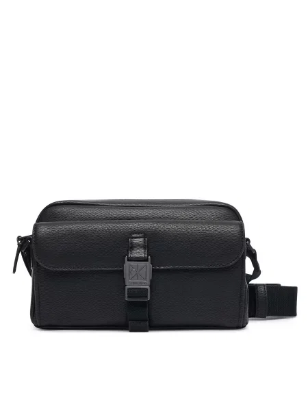 Geantă crossover Calvin Klein Emblem Hw Camera Bag negru
