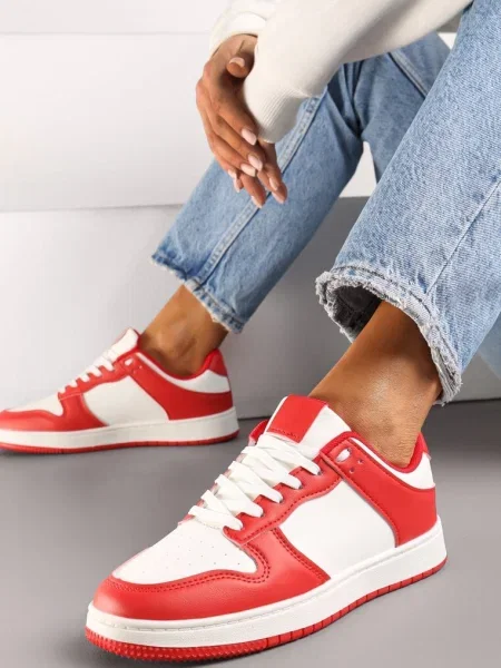 Biało-Czerwone Sznurowane Sneakersy na Płaskiej Podeszwie z Imitacji Skóry Bioriana białe
