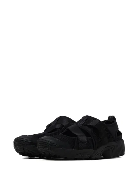 Sneakerși Asics cu șireturi din dantelă negru