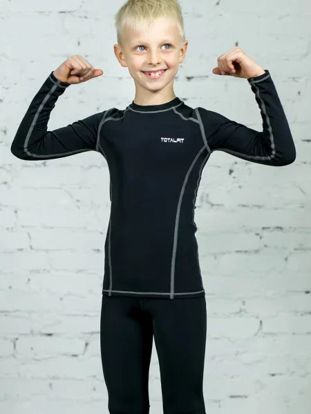 Детский лонгслив Totalfit черный