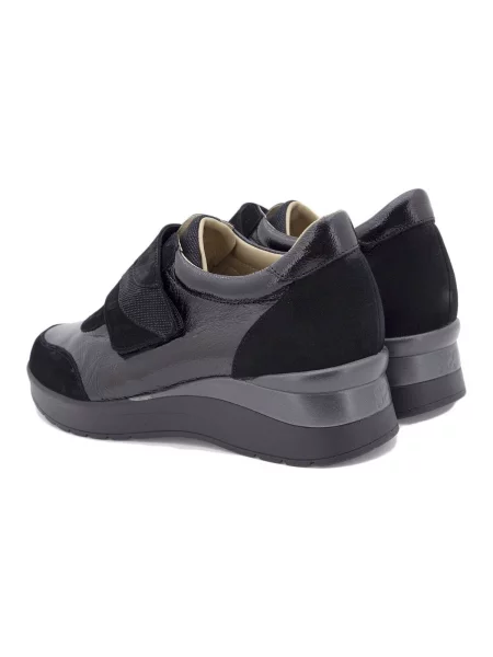 Pantofi Piesanto negru