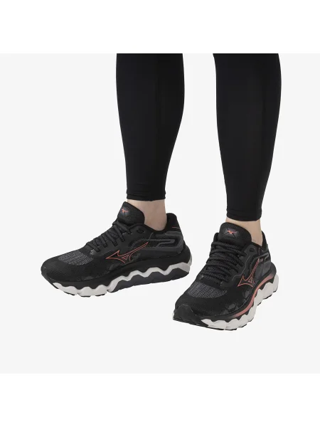 Olcsóbban. Női futócipő Mizuno Wave Horizon 7 fekete/ dubarry/ nimbus cloud Mizuno Wave Horizon 7 fekete/ dubarry/ nimbus cloud. Méret: EU fekete
