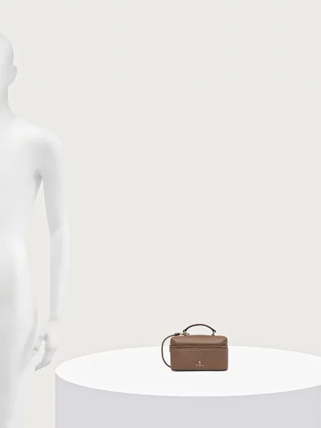 Кожаная сумка через плечо Furla