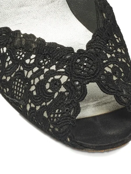 Сатенени полуотворени обувки Stuart Weitzman черно