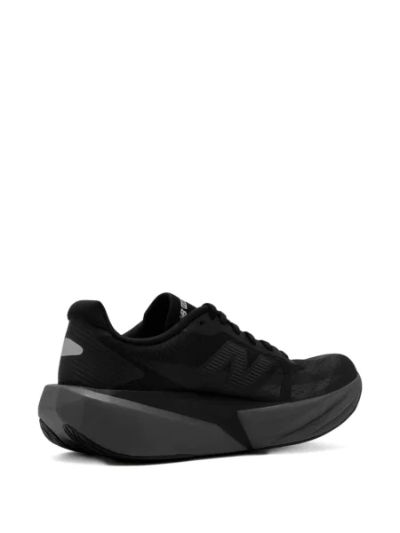 Велурени чехли New Balance на платформе сиво